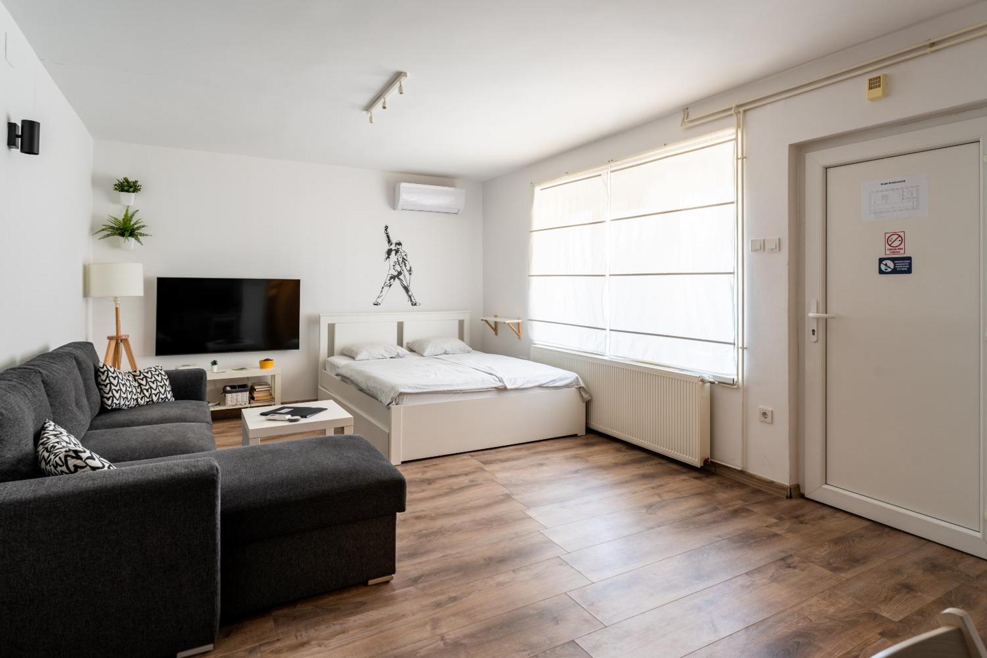Studio Apartman Queen Б'єловар Екстер'єр фото